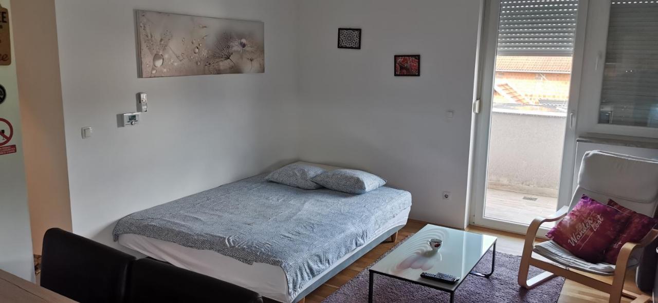 Apartment Daphnia Zagreb Bagian luar foto