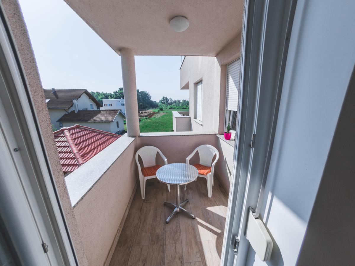 Apartment Daphnia Zagreb Bagian luar foto